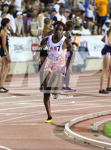 Thumbnail 1 in UIL 5A State Track Meet photogallery.