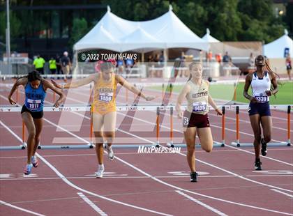 Thumbnail 3 in UIL 5A State Track Meet photogallery.