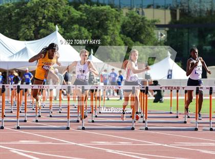 Thumbnail 2 in UIL 5A State Track Meet photogallery.