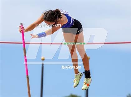 Thumbnail 2 in UIL 5A State Track Meet photogallery.