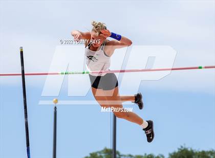 Thumbnail 3 in UIL 5A State Track Meet photogallery.