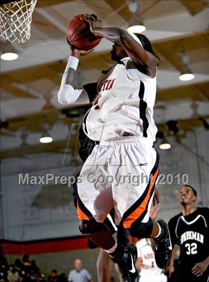 Thumbnail 2 in Sparkman @ Austin photogallery.