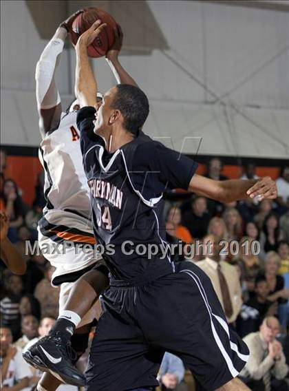 Thumbnail 2 in Sparkman @ Austin photogallery.