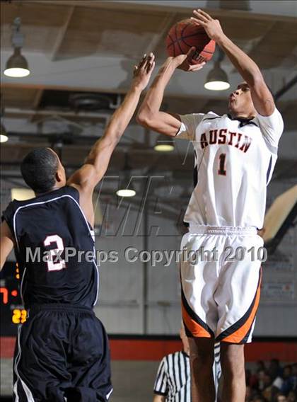 Thumbnail 3 in Sparkman @ Austin photogallery.