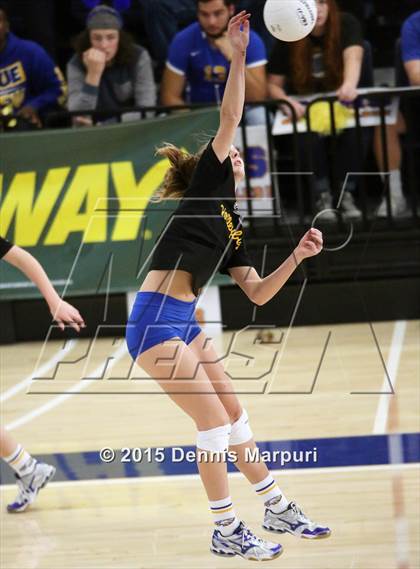 Thumbnail 1 in Mission Oak vs. Bakersfield Christian (CIF Central D3 Final) photogallery.