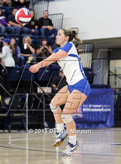 Thumbnail 1 in Mission Oak vs. Bakersfield Christian (CIF Central D3 Final) photogallery.