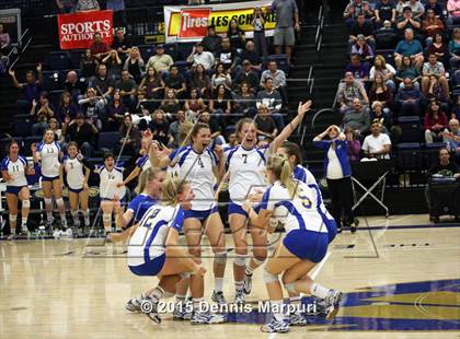 Thumbnail 1 in Mission Oak vs. Bakersfield Christian (CIF Central D3 Final) photogallery.