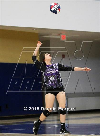 Thumbnail 2 in Mission Oak vs. Bakersfield Christian (CIF Central D3 Final) photogallery.
