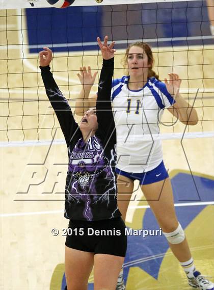 Thumbnail 1 in Mission Oak vs. Bakersfield Christian (CIF Central D3 Final) photogallery.