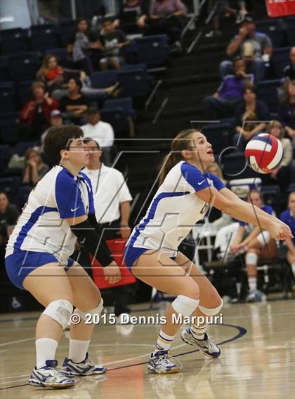 Thumbnail 2 in Mission Oak vs. Bakersfield Christian (CIF Central D3 Final) photogallery.