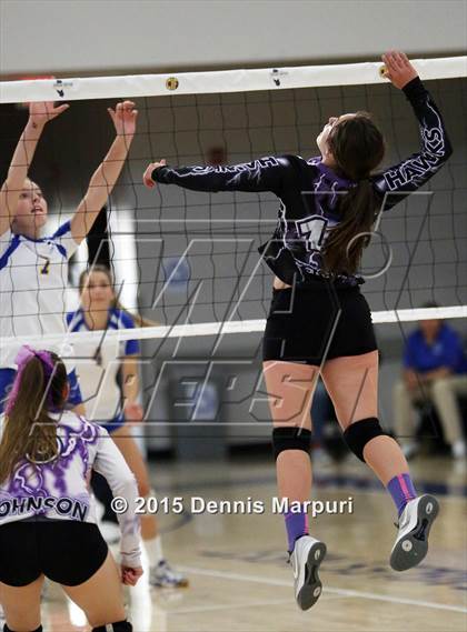 Thumbnail 3 in Mission Oak vs. Bakersfield Christian (CIF Central D3 Final) photogallery.