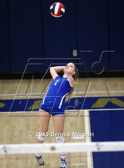 Thumbnail 2 in Mission Oak vs. Bakersfield Christian (CIF Central D3 Final) photogallery.