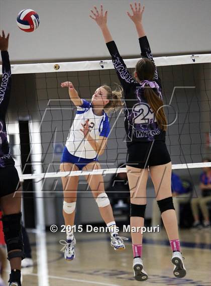 Thumbnail 1 in Mission Oak vs. Bakersfield Christian (CIF Central D3 Final) photogallery.