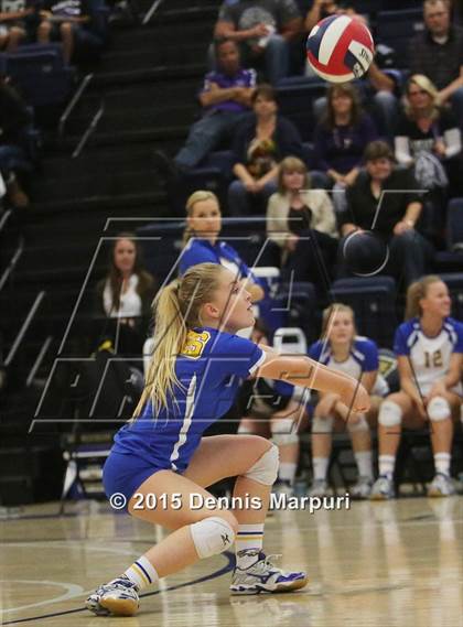 Thumbnail 2 in Mission Oak vs. Bakersfield Christian (CIF Central D3 Final) photogallery.
