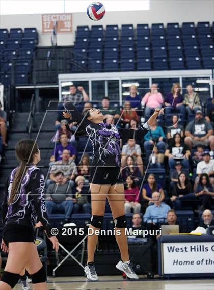 Thumbnail 3 in Mission Oak vs. Bakersfield Christian (CIF Central D3 Final) photogallery.