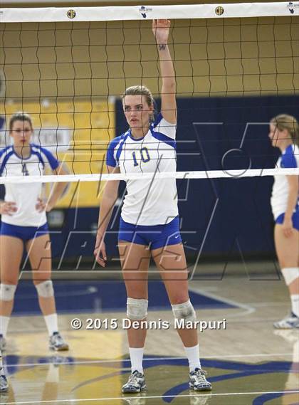 Thumbnail 2 in Mission Oak vs. Bakersfield Christian (CIF Central D3 Final) photogallery.