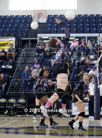 Thumbnail 1 in Mission Oak vs. Bakersfield Christian (CIF Central D3 Final) photogallery.