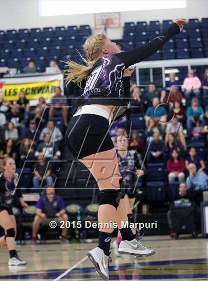 Thumbnail 3 in Mission Oak vs. Bakersfield Christian (CIF Central D3 Final) photogallery.