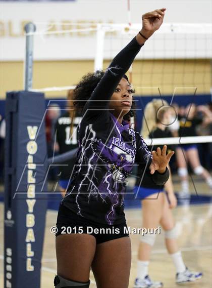 Thumbnail 3 in Mission Oak vs. Bakersfield Christian (CIF Central D3 Final) photogallery.
