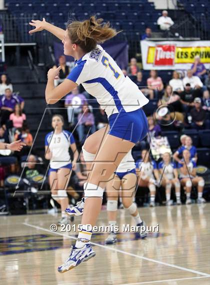 Thumbnail 3 in Mission Oak vs. Bakersfield Christian (CIF Central D3 Final) photogallery.