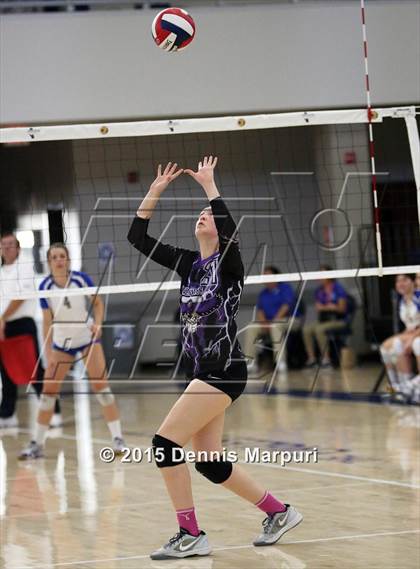 Thumbnail 2 in Mission Oak vs. Bakersfield Christian (CIF Central D3 Final) photogallery.