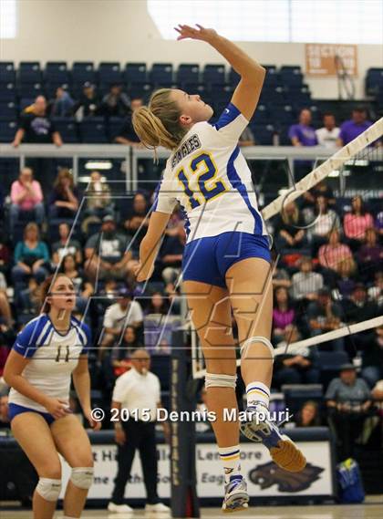 Thumbnail 3 in Mission Oak vs. Bakersfield Christian (CIF Central D3 Final) photogallery.