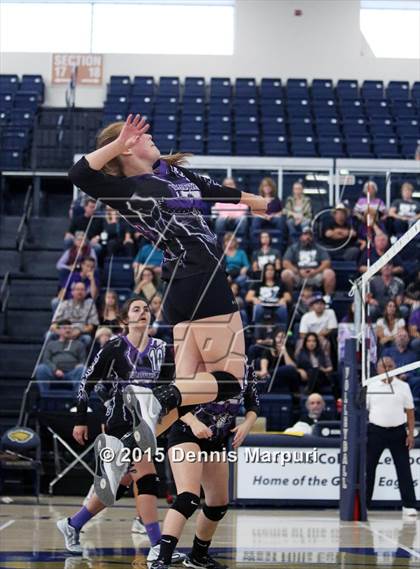 Thumbnail 1 in Mission Oak vs. Bakersfield Christian (CIF Central D3 Final) photogallery.