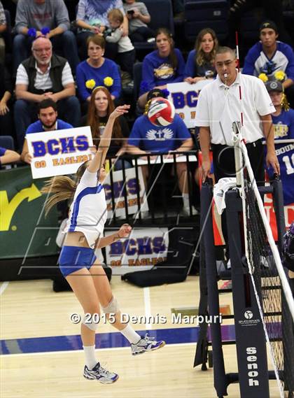 Thumbnail 3 in Mission Oak vs. Bakersfield Christian (CIF Central D3 Final) photogallery.