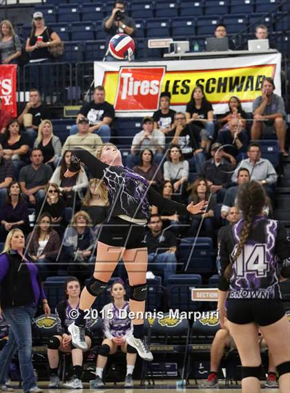Thumbnail 3 in Mission Oak vs. Bakersfield Christian (CIF Central D3 Final) photogallery.