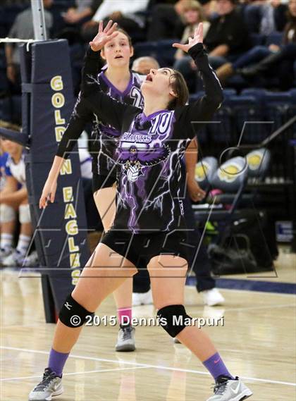 Thumbnail 1 in Mission Oak vs. Bakersfield Christian (CIF Central D3 Final) photogallery.