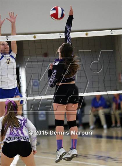 Thumbnail 1 in Mission Oak vs. Bakersfield Christian (CIF Central D3 Final) photogallery.