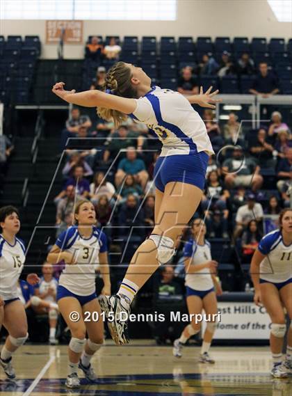 Thumbnail 3 in Mission Oak vs. Bakersfield Christian (CIF Central D3 Final) photogallery.