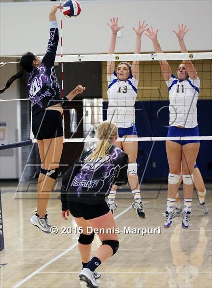 Thumbnail 3 in Mission Oak vs. Bakersfield Christian (CIF Central D3 Final) photogallery.