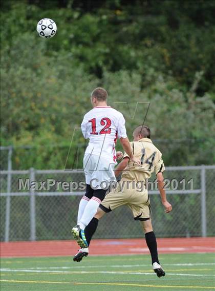 Thumbnail 3 in Barlow @ Pomperaug photogallery.