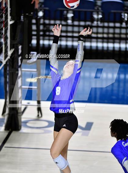 Thumbnail 3 in Cypress Creek vs. Heights (UIL Volleyball 6A Bi-District Playoff) photogallery.