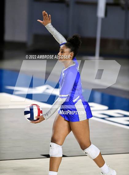 Thumbnail 3 in Cypress Creek vs. Heights (UIL Volleyball 6A Bi-District Playoff) photogallery.
