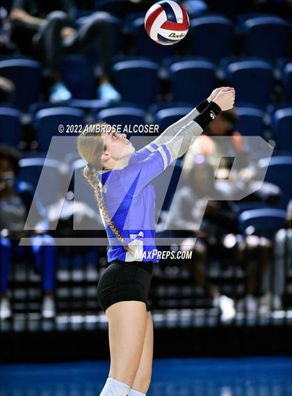 Thumbnail 1 in Cypress Creek vs. Heights (UIL Volleyball 6A Bi-District Playoff) photogallery.