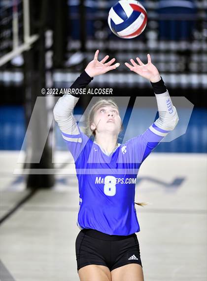 Thumbnail 3 in Cypress Creek vs. Heights (UIL Volleyball 6A Bi-District Playoff) photogallery.