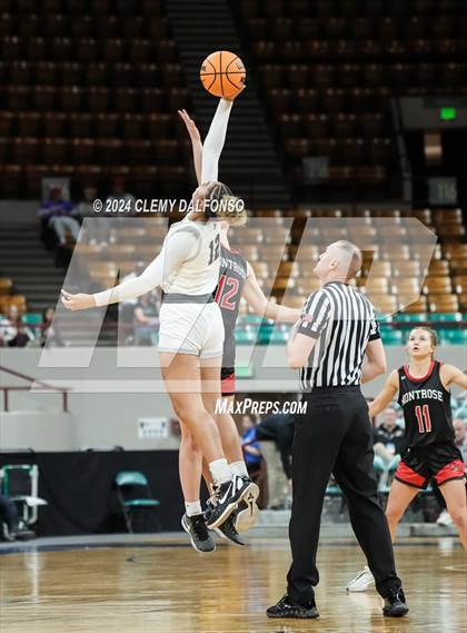 Thumbnail 2 in Montrose vs Roosevelt (CHSAA 5A Great 8) photogallery.