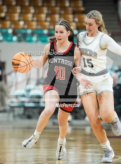 Thumbnail 3 in Montrose vs Roosevelt (CHSAA 5A Great 8) photogallery.