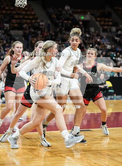 Thumbnail 1 in Montrose vs Roosevelt (CHSAA 5A Great 8) photogallery.