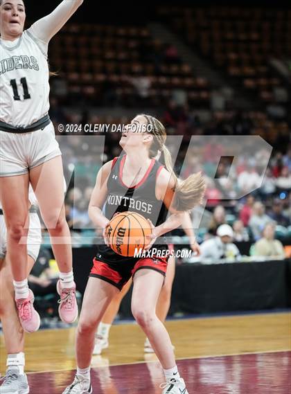 Thumbnail 1 in Montrose vs Roosevelt (CHSAA 5A Great 8) photogallery.