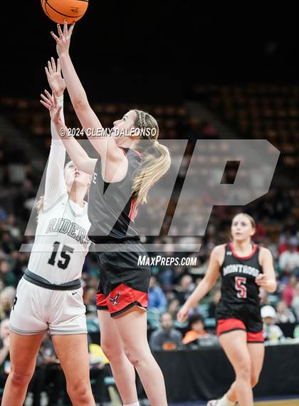 Thumbnail 1 in Montrose vs Roosevelt (CHSAA 5A Great 8) photogallery.
