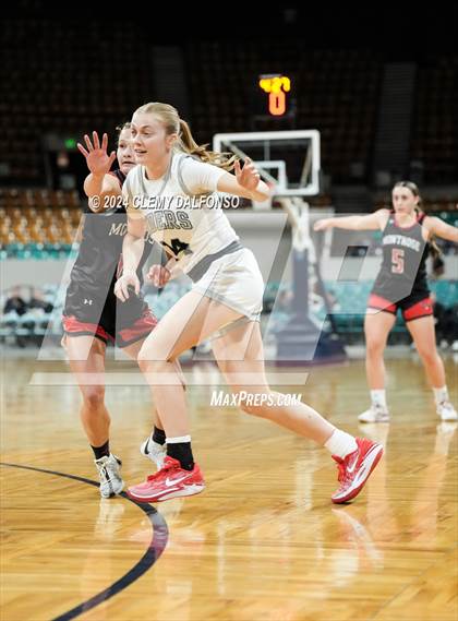 Thumbnail 2 in Montrose vs Roosevelt (CHSAA 5A Great 8) photogallery.