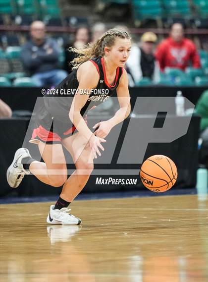 Thumbnail 1 in Montrose vs Roosevelt (CHSAA 5A Great 8) photogallery.