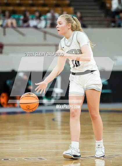 Thumbnail 1 in Montrose vs Roosevelt (CHSAA 5A Great 8) photogallery.