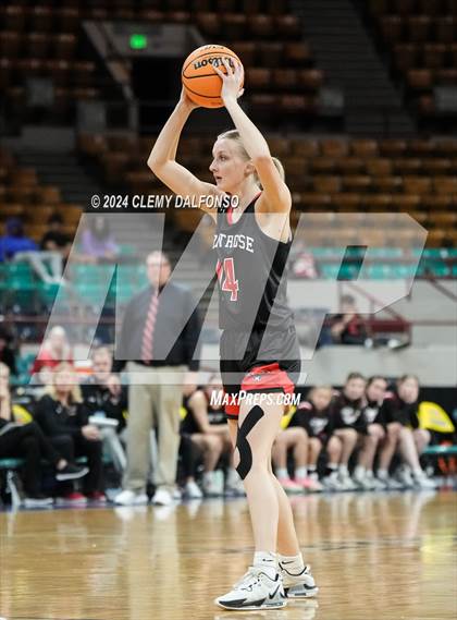 Thumbnail 1 in Montrose vs Roosevelt (CHSAA 5A Great 8) photogallery.