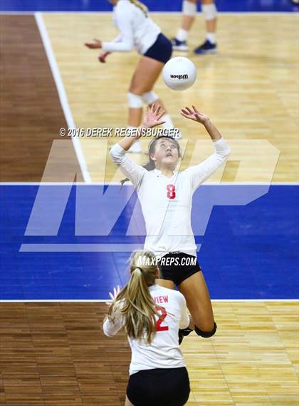 Thumbnail 2 in Fairview vs Mountain Vista (CHSAA 5A Playoff) photogallery.