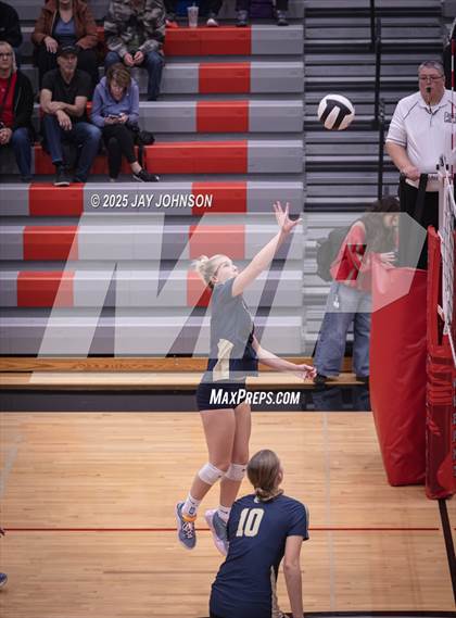 Thumbnail 3 in Canby @ South Albany (OSAA 5A Round 1) photogallery.