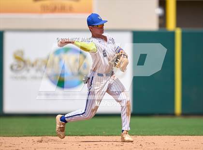 Thumbnail 3 in 42nd Annual FACA West All-Stars vs East All-Stars photogallery.